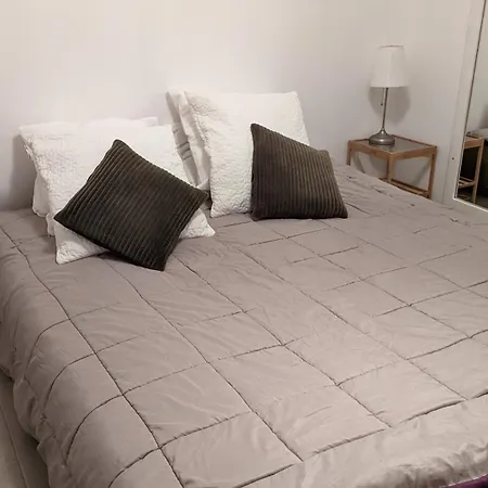 Rive Nature Cote Parc Et Riviere Saint-Raphaël