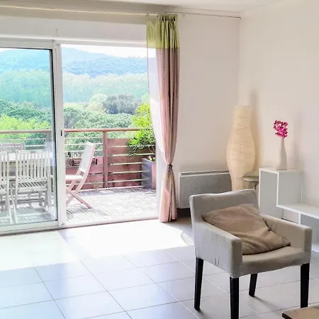 Apartament Rive Nature Cote Parc Et Riviere Saint-Raphaël