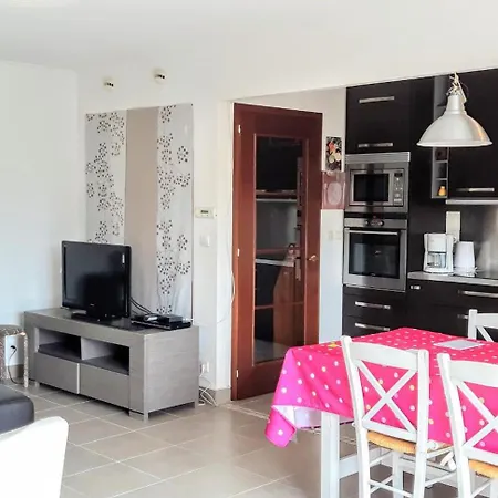 Rive Nature Cote Parc Et Riviere Apartament Saint-Raphaël